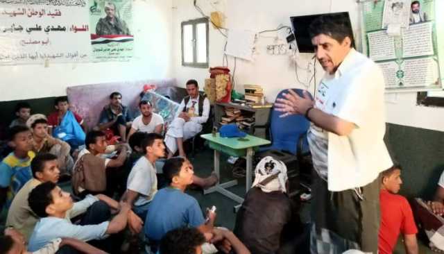 الوكيل البشري يتفقد أنشطة الدورات الصيفية في مديرية باجل بالحديدة