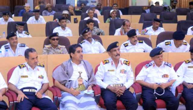 الحديدة .. القوات البحرية والدفاع الساحلي تنظم فعالية خطابية بمناسبة ذكرى الصرخة