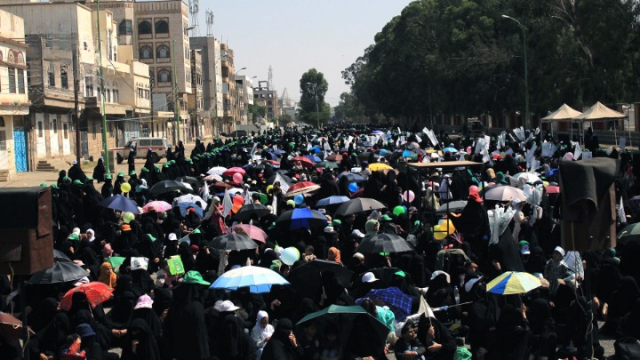 حرائر أمانة العاصمة يحتشدن في مسيرة جماهيرية كبرى لإحياء ذكرى يوم الولاية