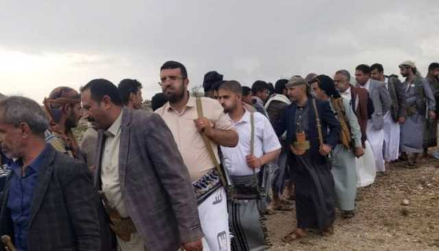 قيادات من محافظة ذمار تزور المرابطين في عدد من جبهات تعز