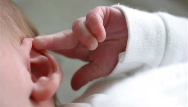 علاج صيني يعطي أملاً للأطفال الصم