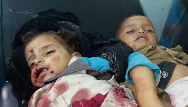 بالصور| شهيدان و7 جرحى جلهم من الأطفال في جريمة جديدة لمرتزقة العدوان بقرية حبور في مديرية صبر الموادم بـتعز
