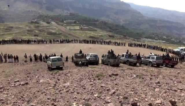 وقفة حاشدة بالحيمة الداخلية بصنعاء تأييد لخيارات القيادة والمطالبة بمحاكمة الجواسيس