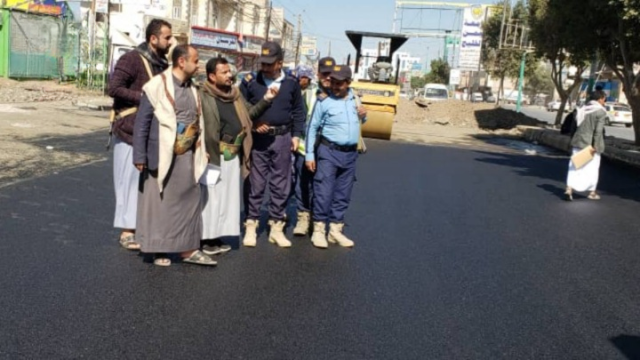 تفقد سير العمل في عدد من المشاريع الخدمية بمديرية معين في أمانة العاصمة