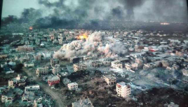 مسؤولون في غزة: الاحتلال دمّر 90% من المنازل والبنية التحتية واستهدف الكوادر الطبية