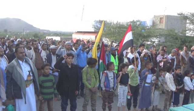 مسيرة جماهيرية حاشدة لأبناء القبيطة بلحج تضامناً مع الشعب الفلسطيني ومقاومته