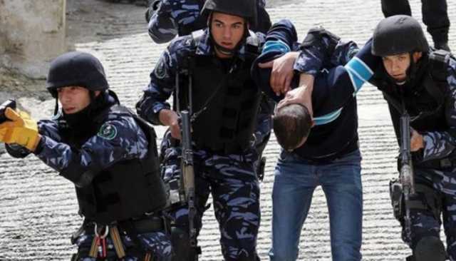 منظمة حقوقية تدعو الجنائية الدولية إلى فتح تحقيق في جرائم السلطة الفلسطينية