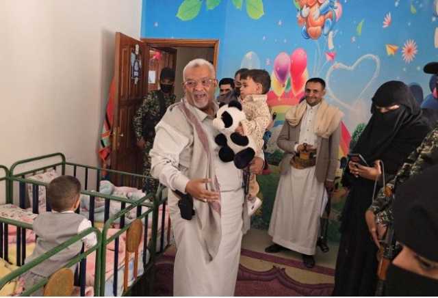 صنعاء.. باجعالة يتفقد دُور الإحسان للعجزة والشفقة لمرضى السرطان الرحمة للأيتام