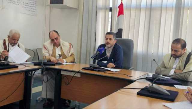 صنعاء.. اجتماع يناقش سبل تطوير الأداء الإعلامي ومواجهة الشائعات التي يبثها العدو