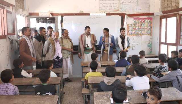 القائم بأعمال محافظ الضالع يتفقد أنشطة الدورات الصيفية في مديرية دمت