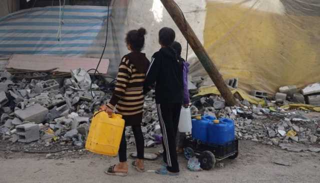 الدفاع المدني بغزة: لا نستطيع الحصول على المياه في القطاع