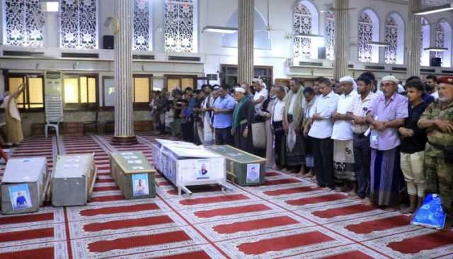 تشييع شهداء مجزرة ميناء رأس عيسى من العاملين في شركة الغاز