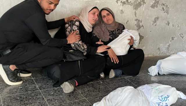 شهداء وجرحى في قصف العدو الإسرائيلي عيادة للأونروا تؤوي نازحين شمال قطاع غزة