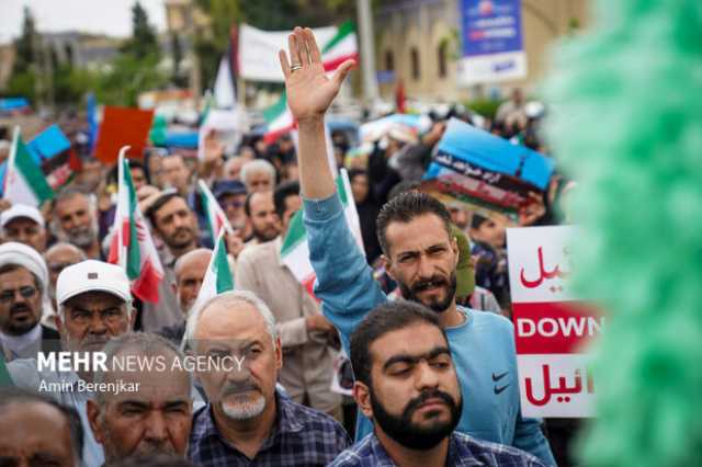 مسيرات غاضبة في العاصمة الإيرانية طهران تنديداً بجرائم العدو الإسرائيلي بحق الشعب الفلسطيني