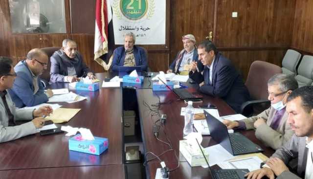 مكافحة الفساد تحيل مسؤولين إلى القضاء بتهمة الإضرار بالمال العام