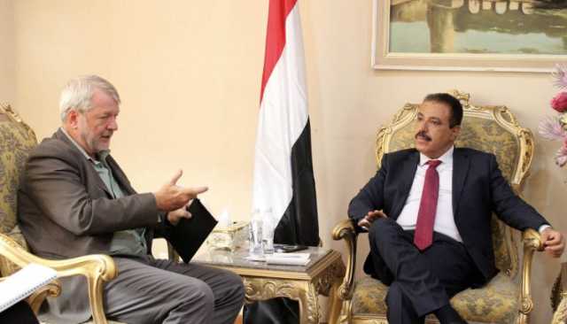 وزير الخارجية يلتقي الممثل المقيم لمنظمة “اليونيسف”