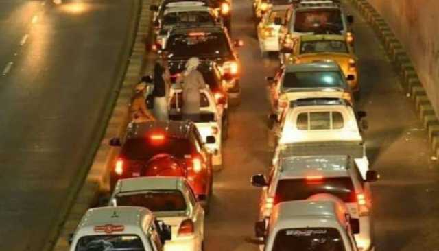 مرور العاصمة يضبط أول موكب زفاف مخالف قام بحركات استعراضية وعرقلة السير