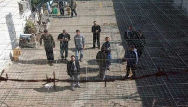 “حماس”: العدو يواصل سياسية القتل البطيء بحق الاسرى ما يستوجب محاسبته