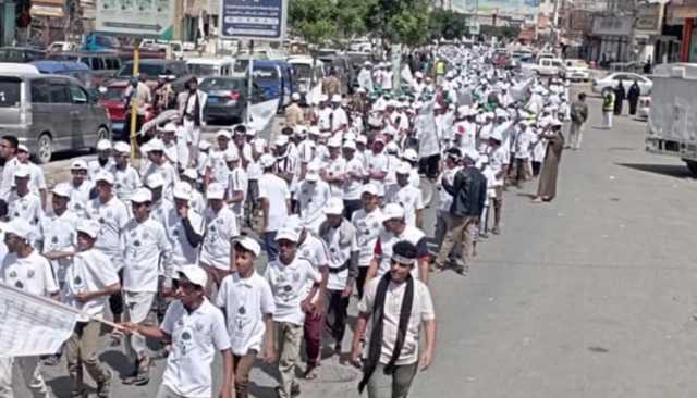 صور| طلبة المراكز الصيفية بالبيضاء يختتمون أنشطتهم الصيفية بعرض طلابي كبير
