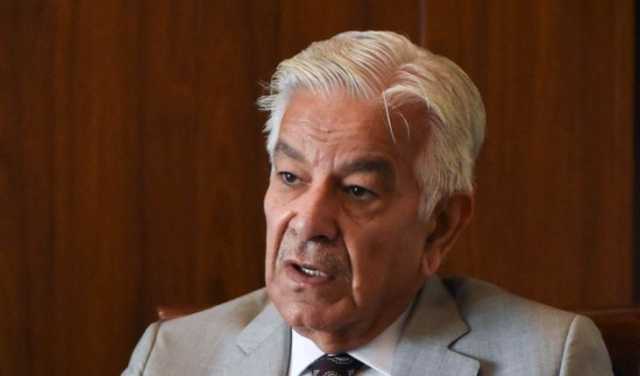 وزير الدفاع الباكستاني: التوتر مع الهند قد يؤدي إلى حرب نووية