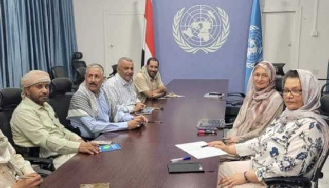 الفريق الوطني يطالب الأمم المتحدة بزيارة سجون “طارق عفاش” وكشف جرائمه بحق المدنيين