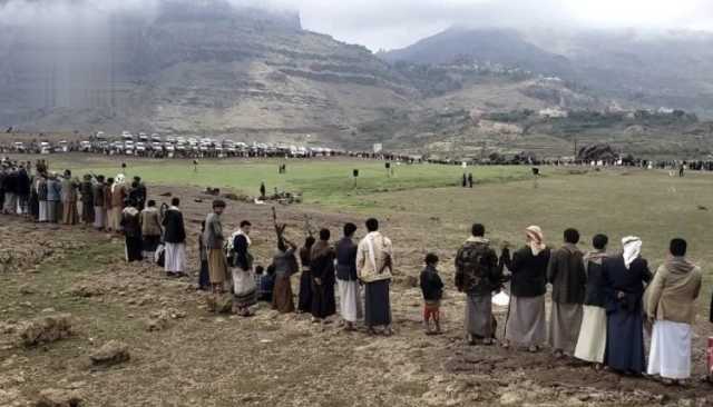 وقفة قبلية في الحيمة الداخلية لإعلان وثيقة الشرف القبلي ونصرة لغزة
