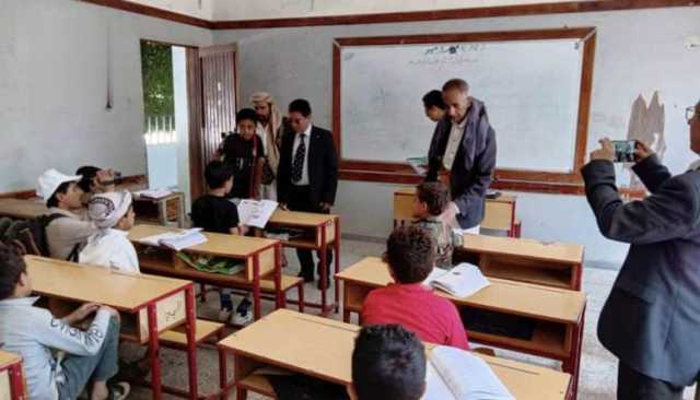 تفقد الدورات الصيفية بمدرسة الشهيد الصماد بأمانة العاصمة