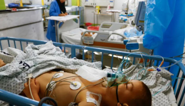 غزة تموت عطشاً و5 من مرضى السرطان يودعون الحياة يوميا نتيجة نفاد الأدوية