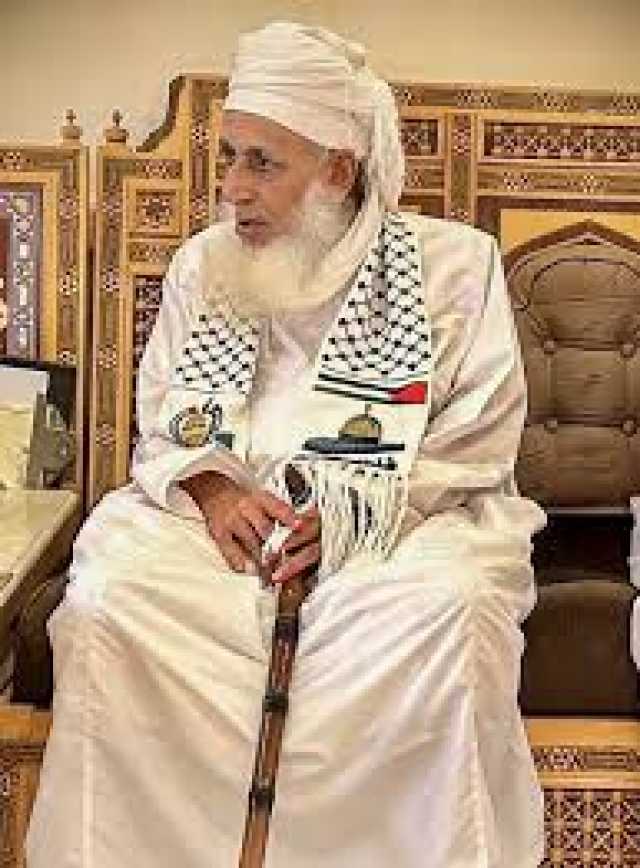 مفتي عمان يصفع المنبطحين : اليمنيون تحدّوا الطغيان وغيرهم اختاروا الخضوع والانبطاح