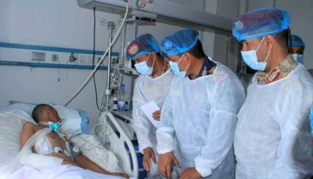رئيس عمليات العسكرية الـ3 يعايد الجرحى بمدينة الاقصى الطبية