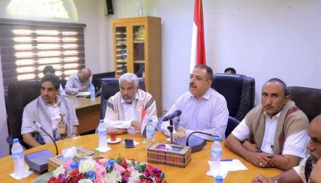 وزراء في صنعاء: انسحاب المنظمات من الحديدة خطوة سياسية مدفوعة أمريكياً.. وصمت الأمم المتحدة شراكة في العدوان
