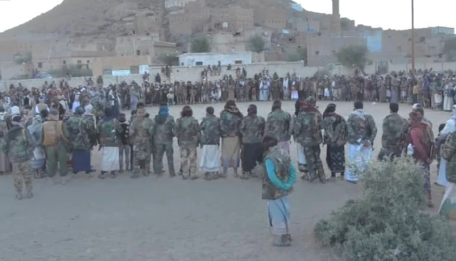 وساطة قبلية تنهي قضية اقتتال بين أسرتين من بني زياد برداع