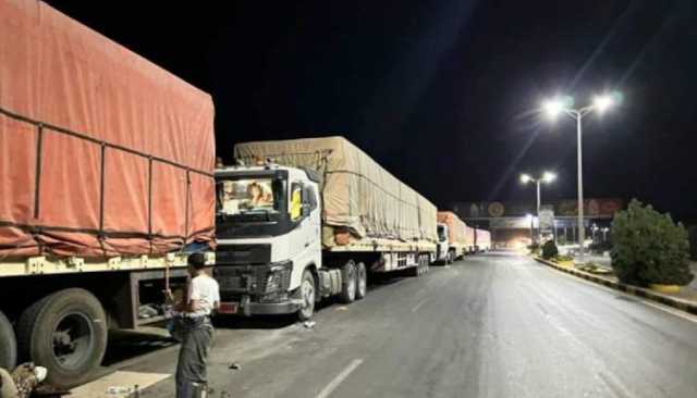 سائقو الشاحنات في حضرموت ينفذون إضرابًا احتجاجًا على جبايات غير قانونية في سيئون