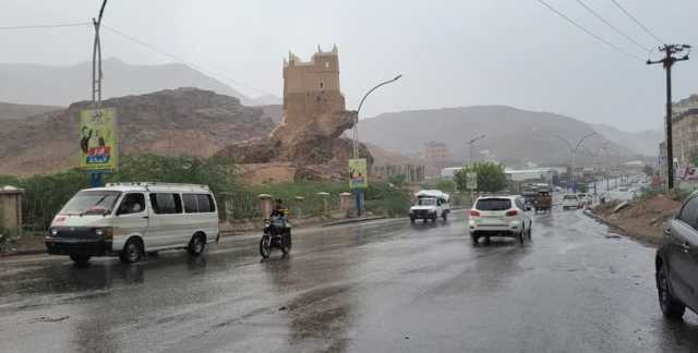 أمطار غزيرة على مناطق متفرقة من حضرموت تأثرا بالحالة المدارية “تيج”