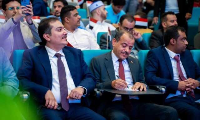 اتحاد الطلبة اليمنيين في ماليزيا يحتفي بعيد 22 مايو