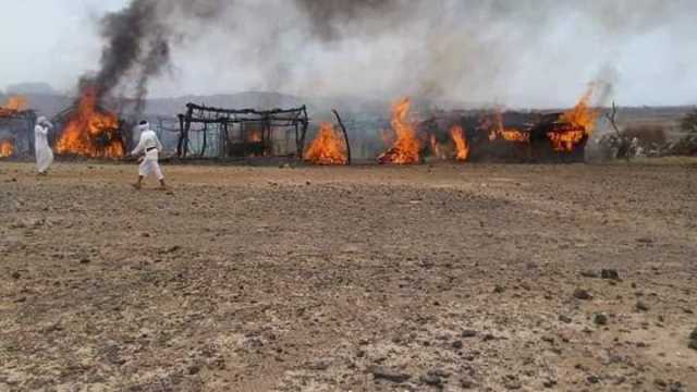 احتراق 51 مأوى للاجئين الأفارقة في مخيم للنازحين بمأرب