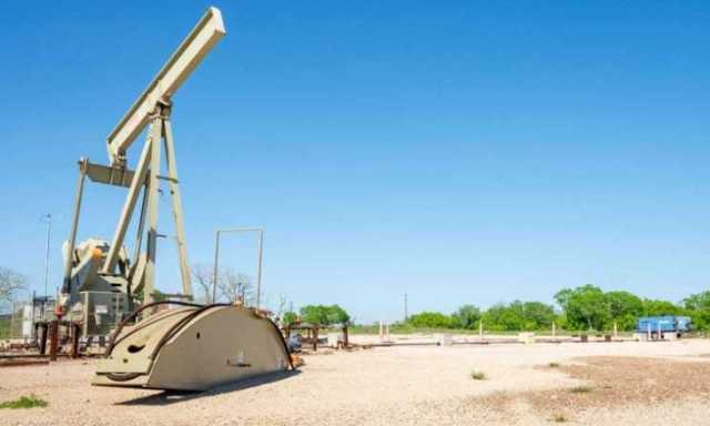النفط يرتفع بأكثر من 1% بعد تراجع بفعل الرسوم الجمركية الأمريكية