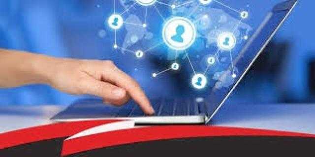 قيود جغرافية وسياسية تُفاقم معاناة سكان تعز في الحصول على خدمات الاتصالات”