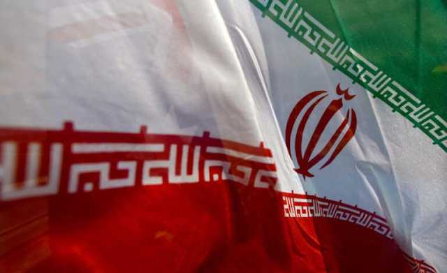 رويترز: إيران تستعد لإرسال منصات إطلاق صواريخ قصيرة المدى لروسيا
