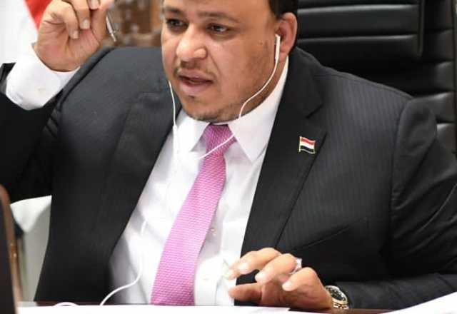 عضو مجلس القيادة الرئاسي يصف جريمة الحوثيين بحق الشيخ حنتوس بـ”النكراء”