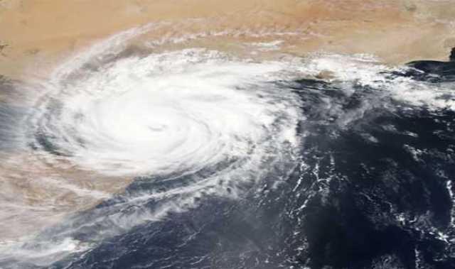ثلاثة قتلى في إيطاليا جراء العاصفة “كيرين”