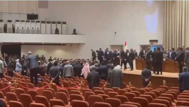 الاشتباكات داخل مجلس النواب تؤجل جلسة انتخاب الرئيس