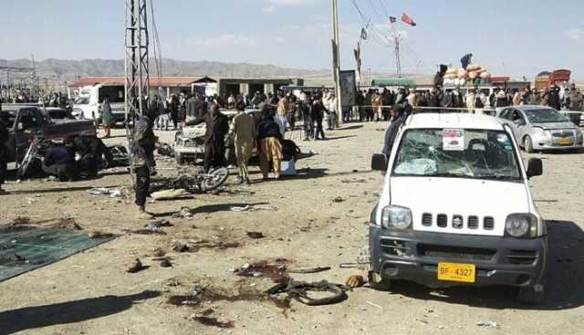 22 قتيلا و38 جريحا في انفجارين في باكستان عشية الانتخابات