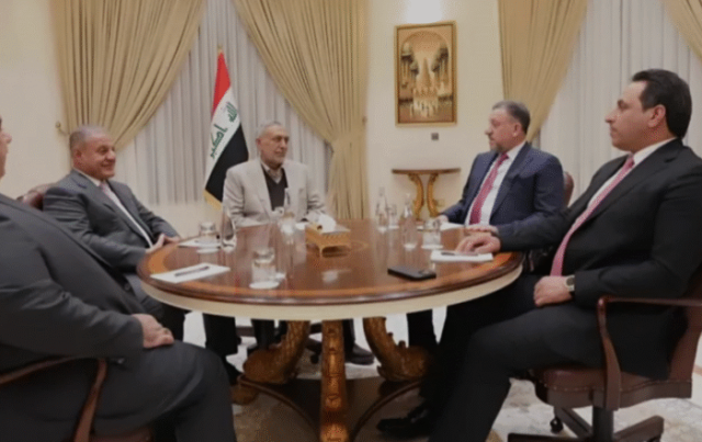 الأحزاب على مفترق طرق: تشظي سني وكردي وصراع شيعي يهدد استقرار الانتخابات