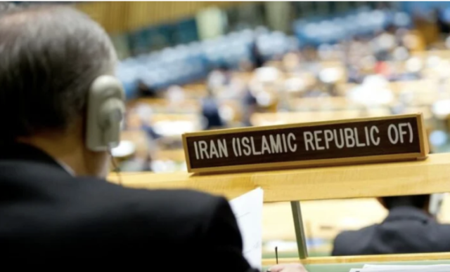 إيران ترفض مزاعم وجود عناصر القاعدة على أراضيها