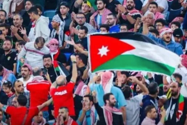 درس قرداحي مع السعودية لم يستوعب: “قواويد”.. بلعتها الطبقة السياسية