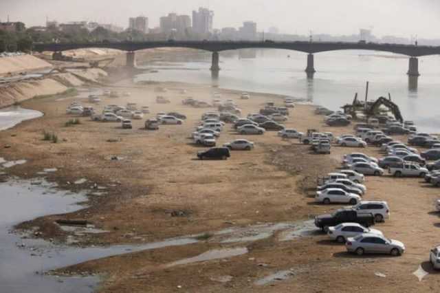 العراق الظمآن.. دجلة يستغيث والطبقة السياسة منشغلة بالصراعات والانتخابات