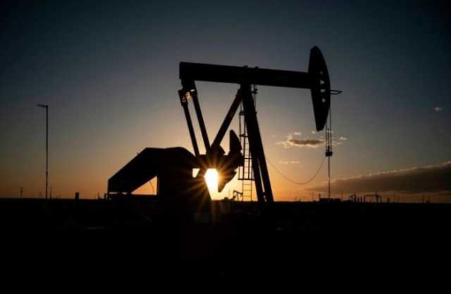 انخفاض في أسعار النفط لليوم الثالث على التوالي