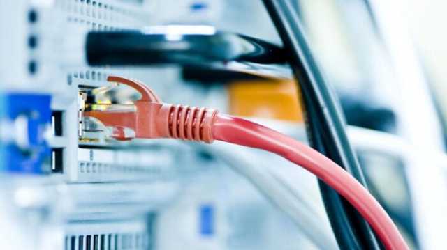 وزيرة الاتصالات تهاجم التربية وهيئة الإعلام ببيانين شديدي اللهجة
