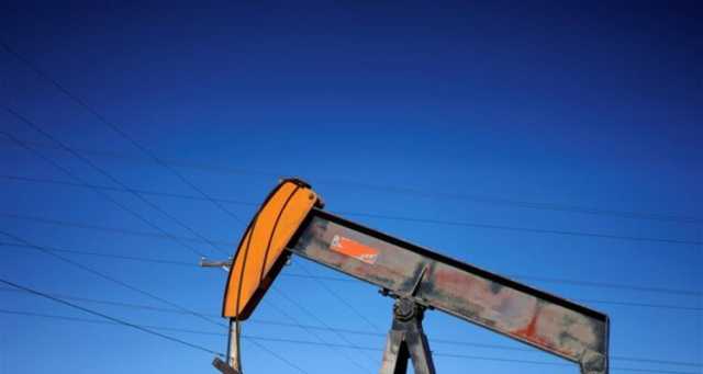 توترات الشرق الأوسط ترفع أسعار النفط وبيانات الاقتصاد الأمريكي تكبحها